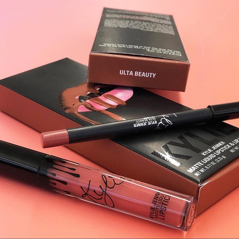 NIB Kylie Cosmetics Ulta Beauty Matte Lip Kit - Picture 4 of 5